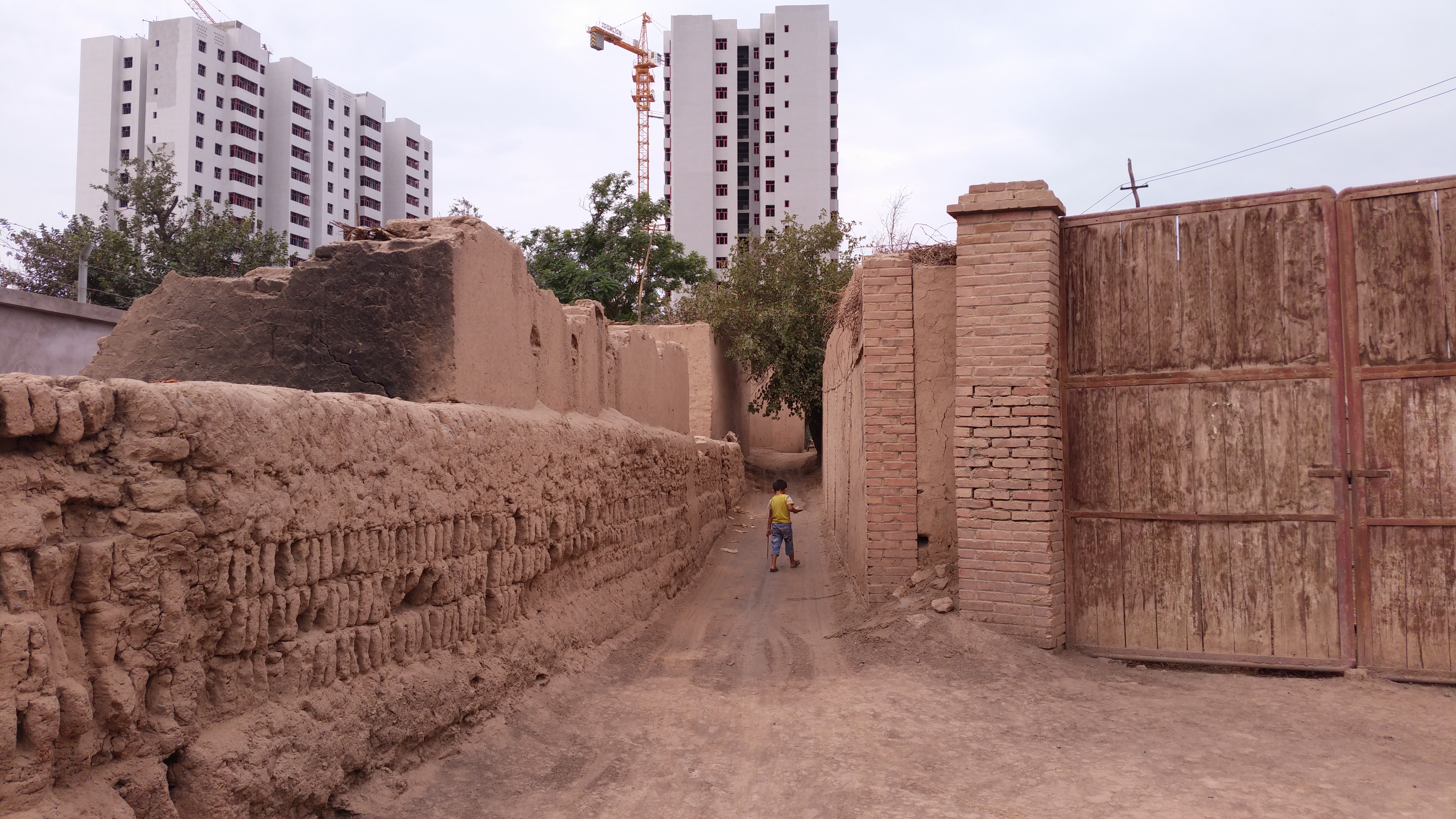 China - Kid and Blocks, Turpan, Xinjiang